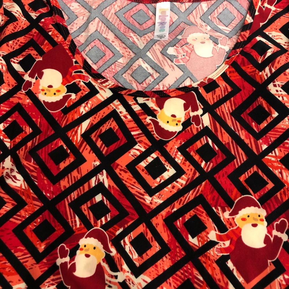 LulaRoe Classic T Size XL